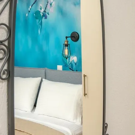 ゲストハウス Route Du Canal 3*