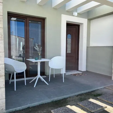 Route Du Canal ゲストハウス 3*