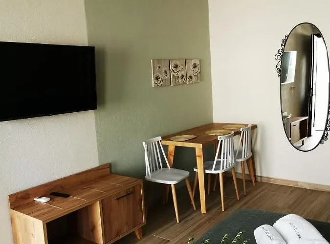 Route Du Canal 3* Nea Roda